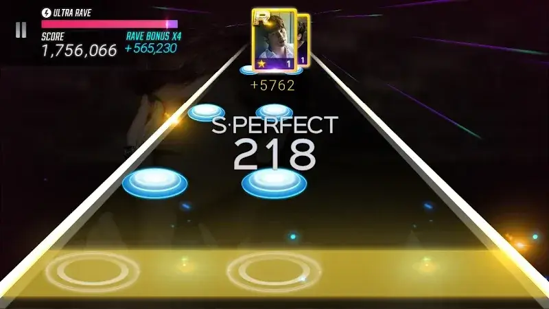 SUPERSTAR STARSHIP screenshot 1