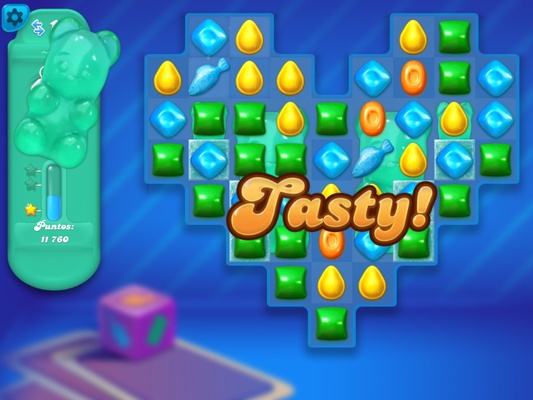 Candy Crush Soda Saga screenshot 1